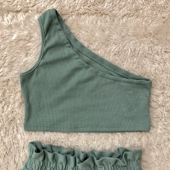 SHEIN Ribbed Knit Co-Ord Set - Picture 3 of 5